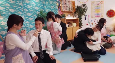 OFSD-022 童心に返って甘えたい男子のオアシス！おとな保育園 エッチな巨乳保育士がバブみ全開のヌキヌキ保育で癒してくれる！